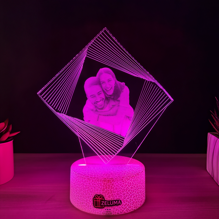 Lampa 3D Personalizata cu Poza – Geometric Love