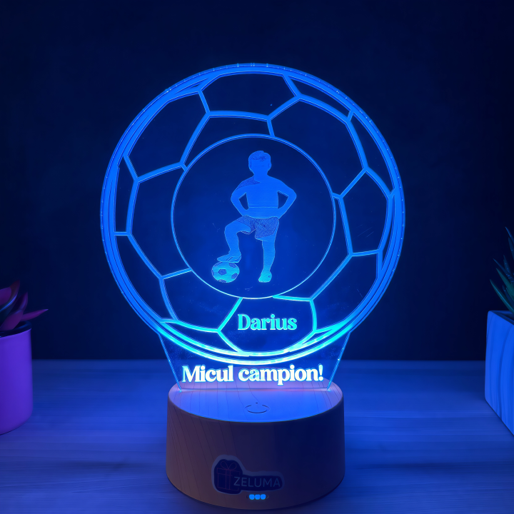 Lampa 3D Personalizata cu Poza – Micul Campion
