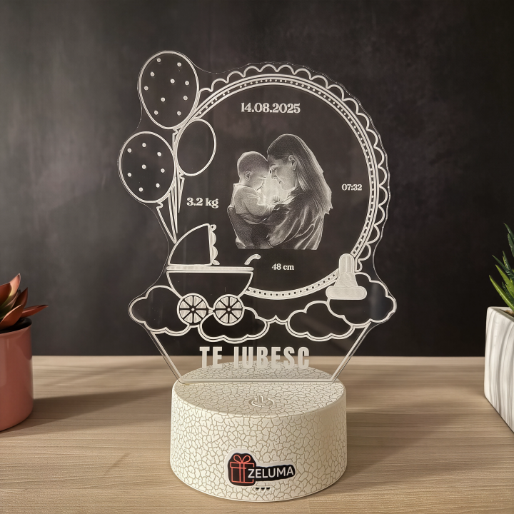 Lampa 3D Personalizata cu Poza – Te iubesc (model Nastere Bebelus)