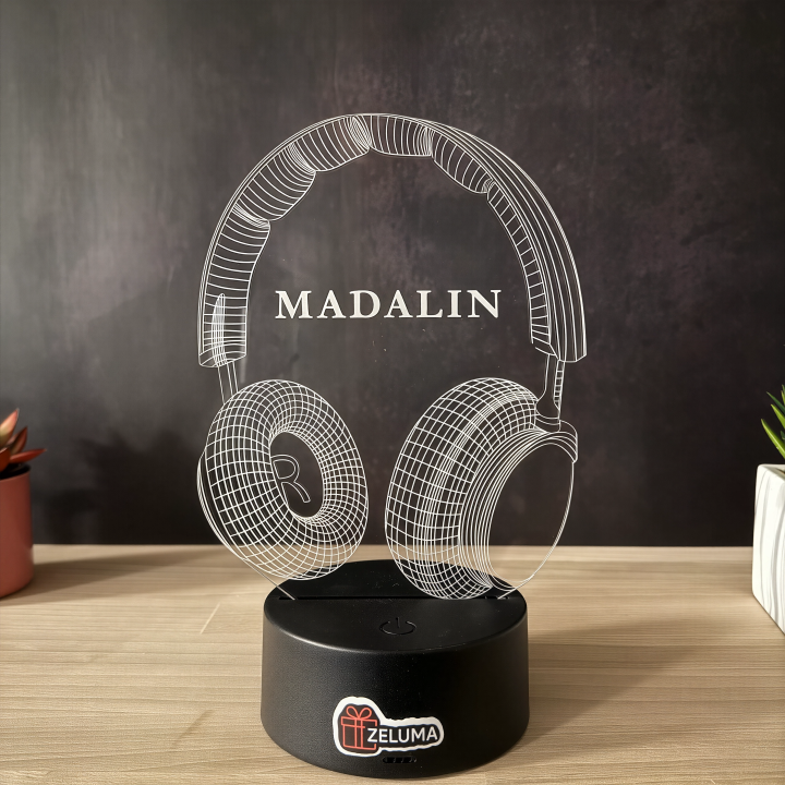 Lampa 3D Personalizata cu Nume – Casti Audio