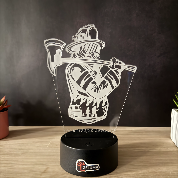 Lampa 3D Personalizata – Pompierul Erou