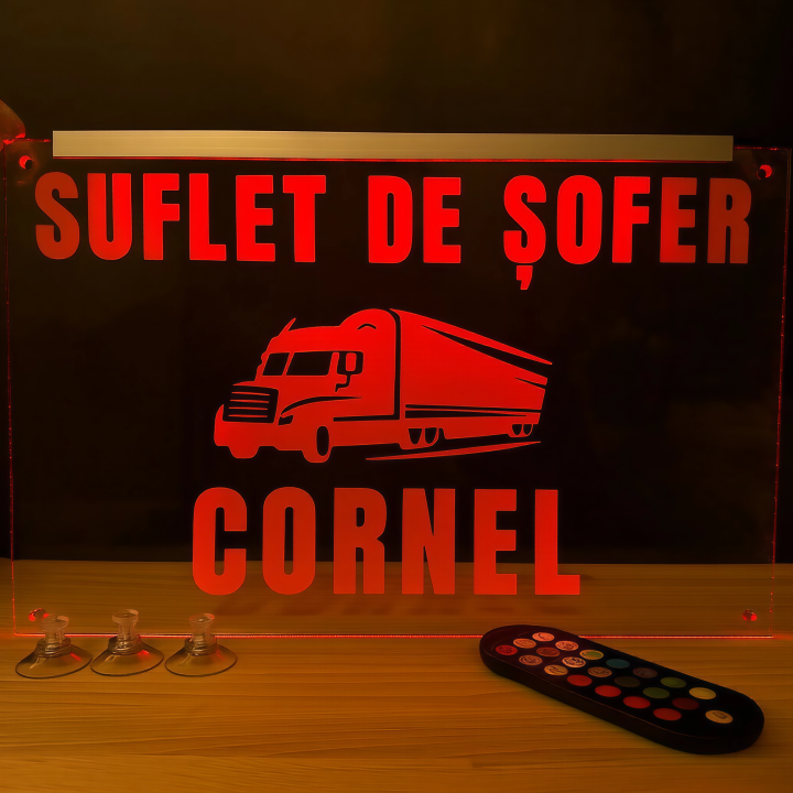 Placheta Tir 35 cm x 23 cm x 5mm cu 4 ventuze – Model Suflet de sofer