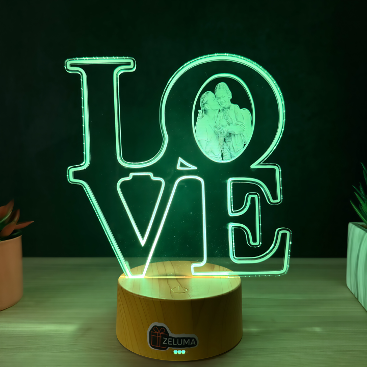 Lampa 3D Personalizata cu Poza – LOVE