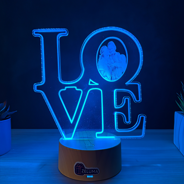 Lampa 3D Personalizata cu Poza – LOVE