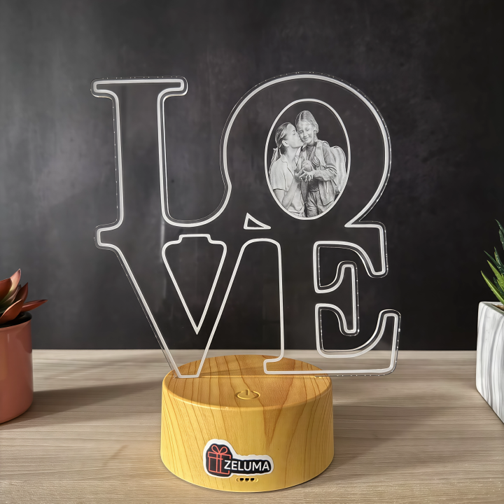 Lampa 3D Personalizata cu Poza – LOVE